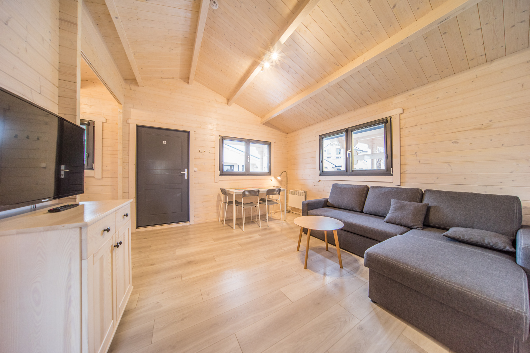 Ground-Floor Holiday Cottage