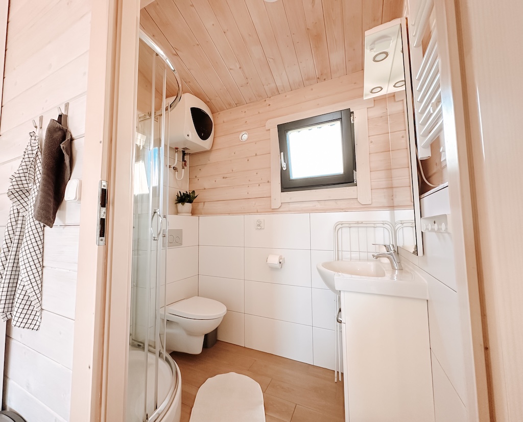 Ground-Floor Holiday Cottage 32